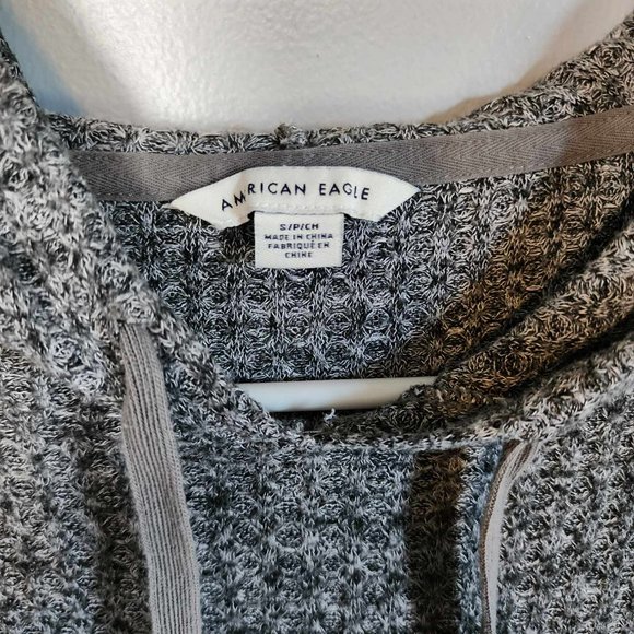 EUC American Eagle Sweater - Picture 2 of 4